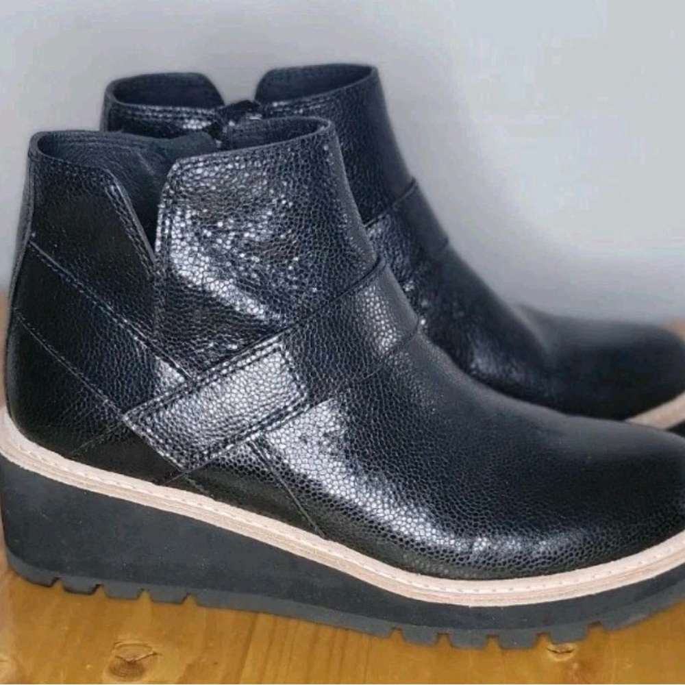 Eileen Fisher Textured Black Ankle Booties